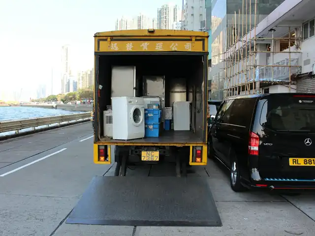 Hot tub removal Manhattan